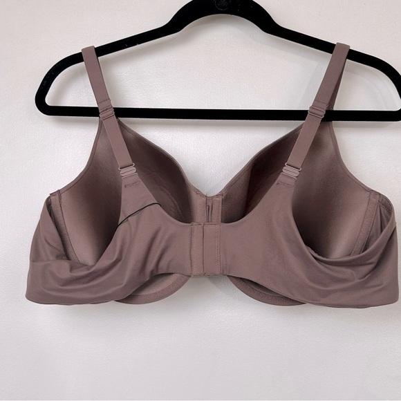Skims NWT T-Shirt Bra- Size 44C in Umber - Picture 4 of 10